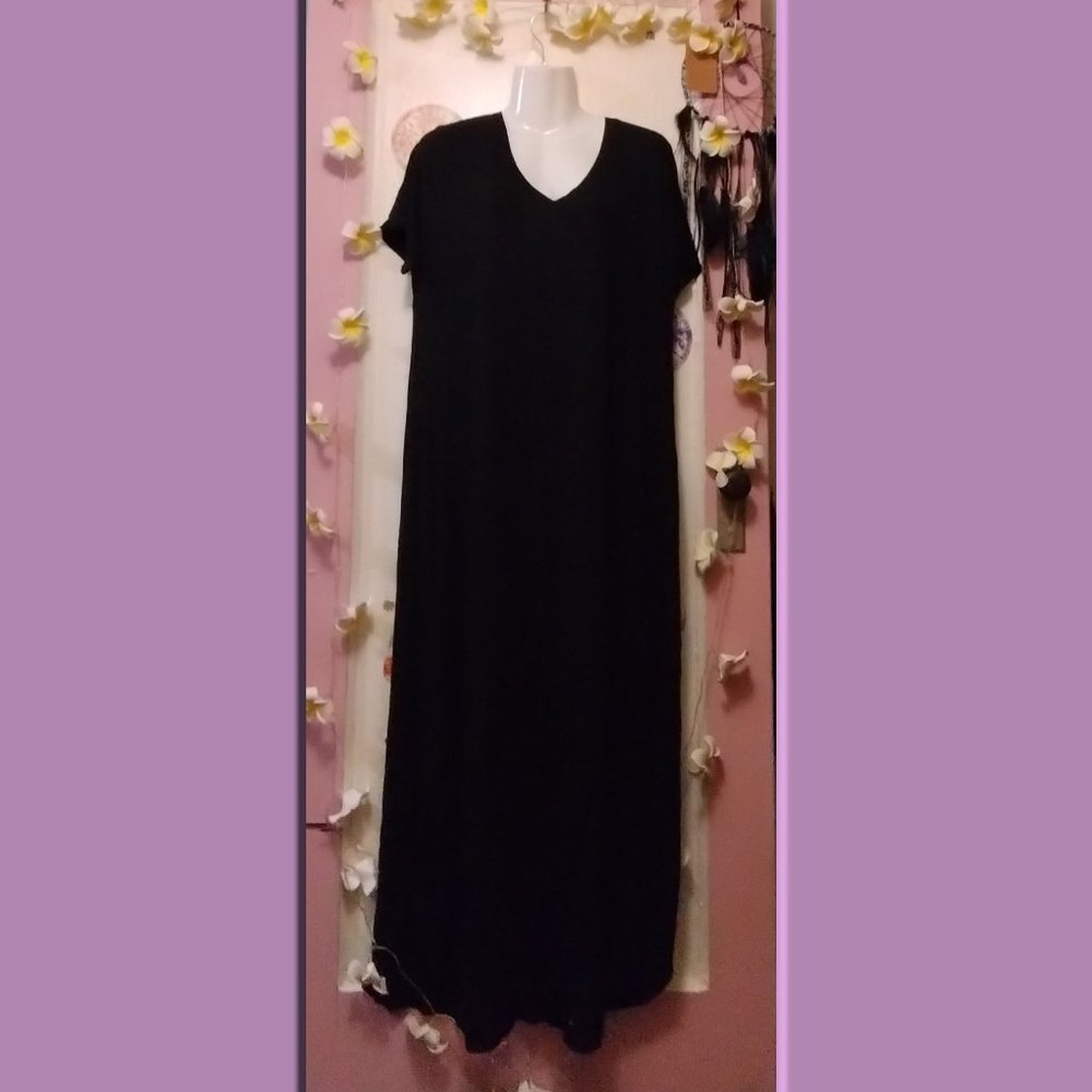 Arolina (XXL) Maxi Tee Dress
